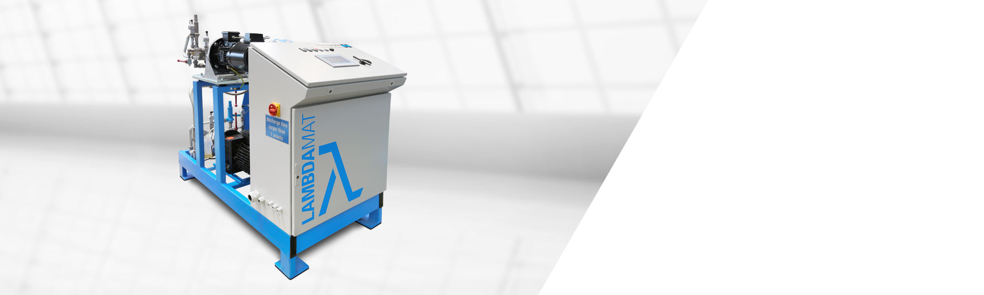 Premixing station for the precise metering of HFOs (such as Solstice® LBA) and other blowing agents in batch processing.